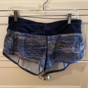 Lululemon Speed Up Shorts 2.5” Size 6